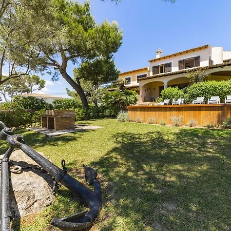 Alcanada Garden Villa
